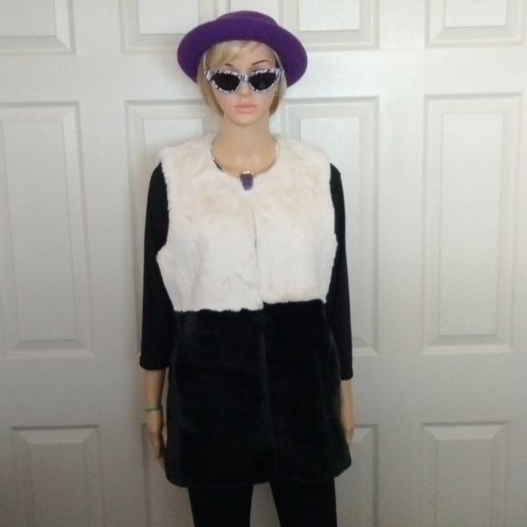 Heurueh faux fur color block vest - Picture 2 of 7